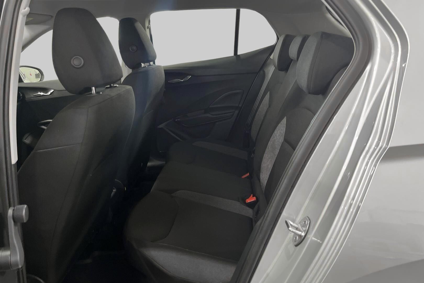 Skoda Fabia iso kuva 10