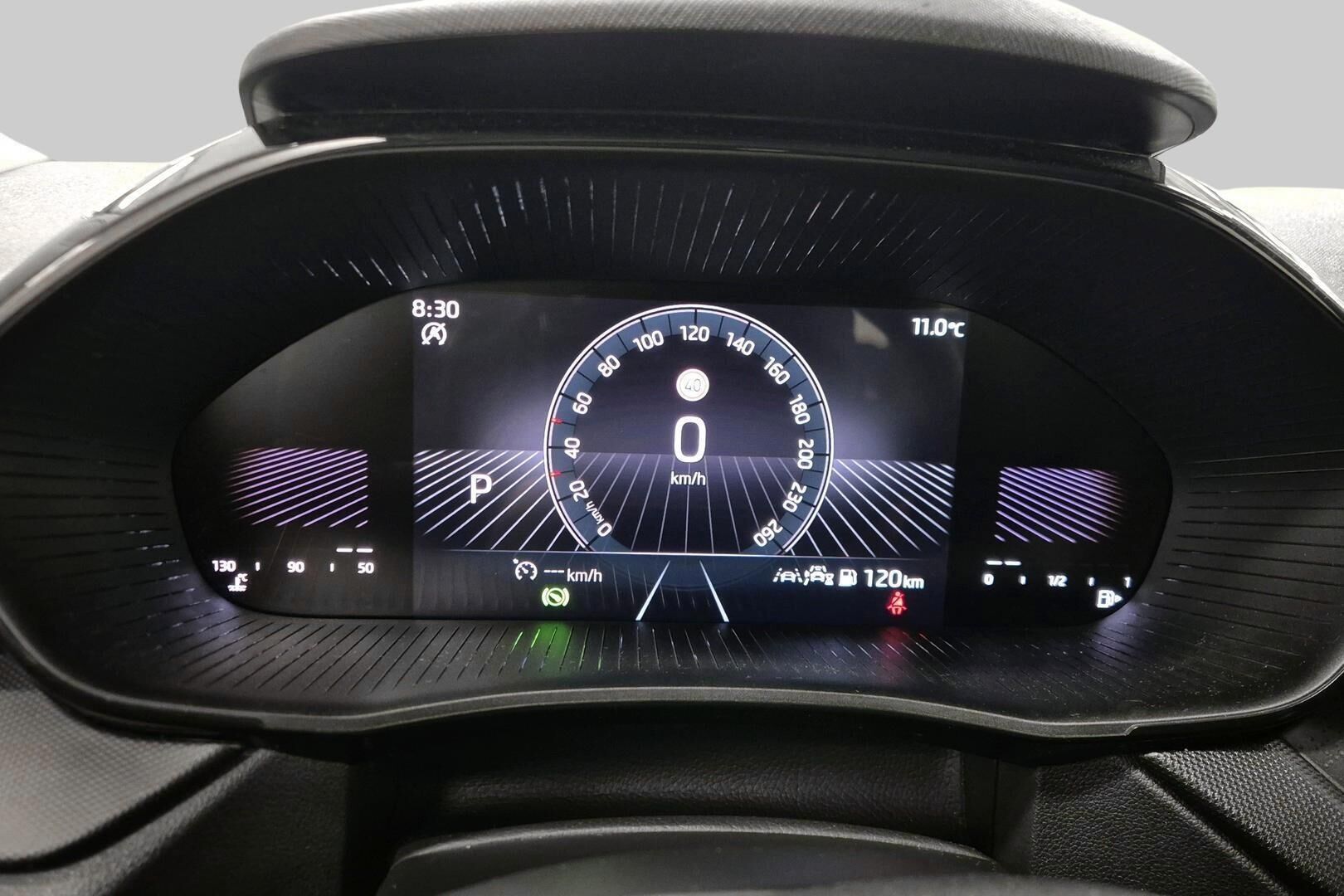 Skoda Fabia iso kuva 14