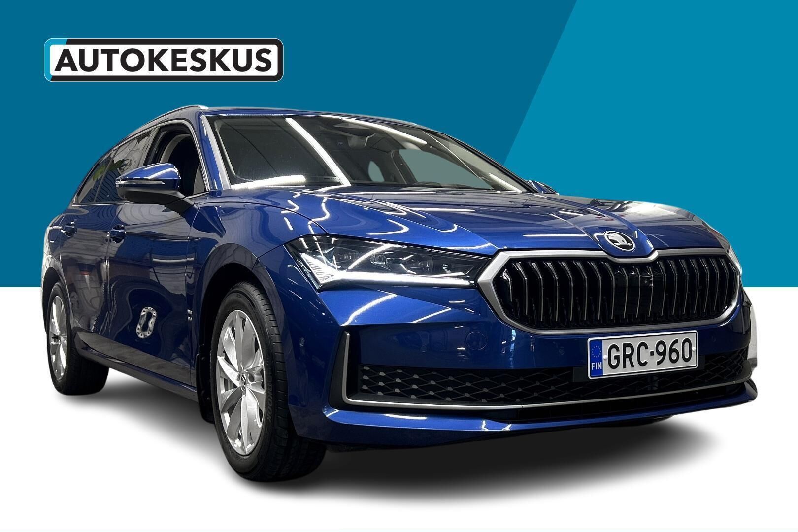 Skoda Superb iso kuva 1