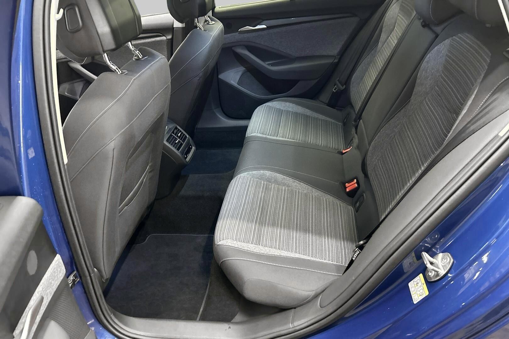 Skoda Superb iso kuva 7
