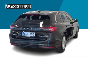 Skoda Superb esikatselu 5