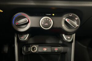 Kia Picanto esikatselu 16