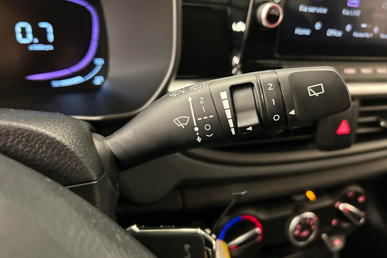 Kia Picanto iso kuva 15