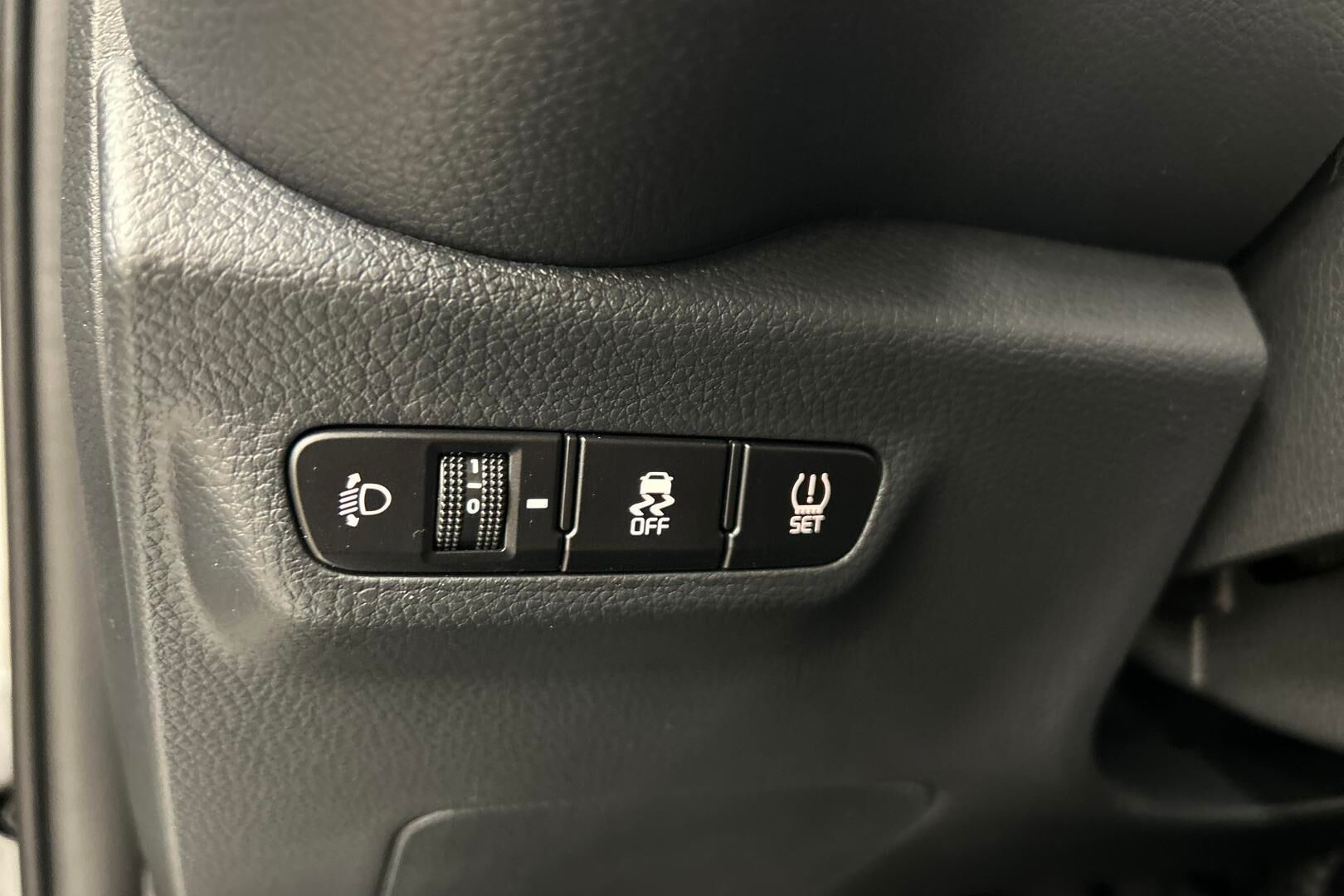 Kia Picanto iso kuva 24