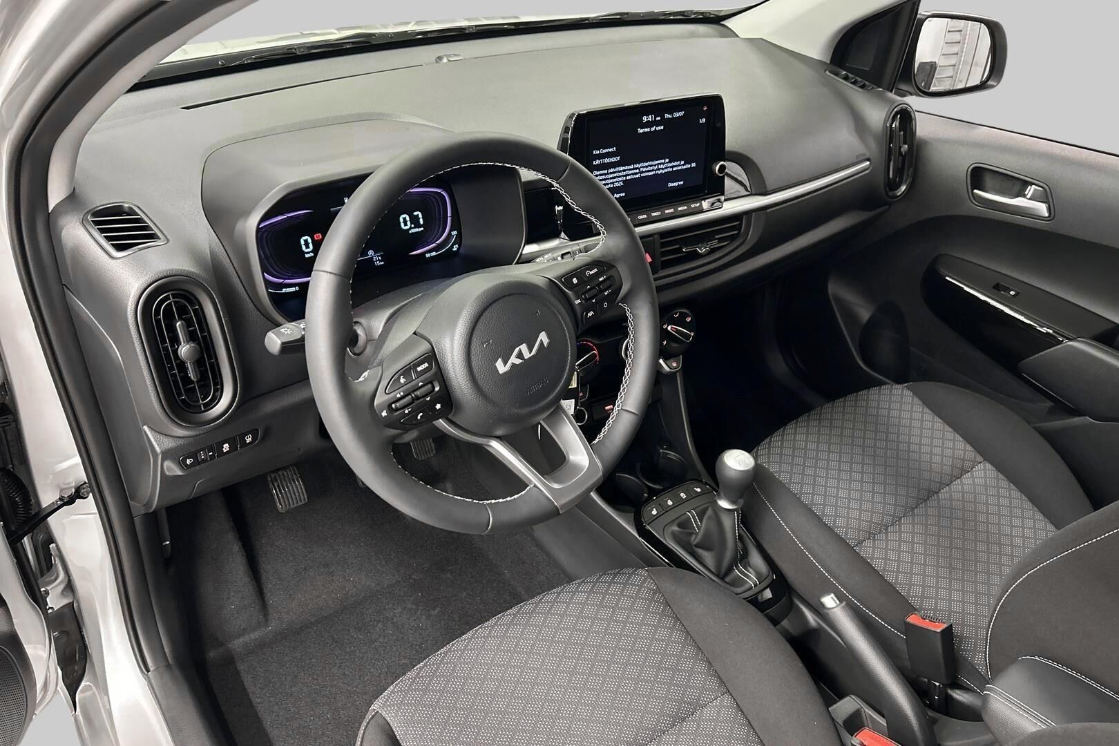 Kia Picanto iso kuva 7