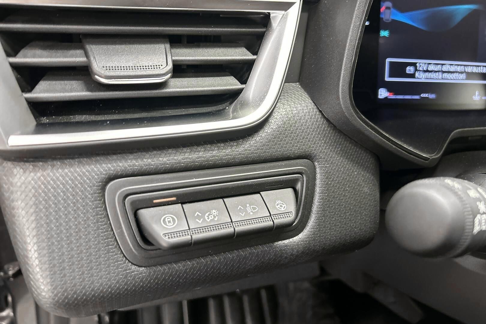 Mitsubishi Colt iso kuva 18