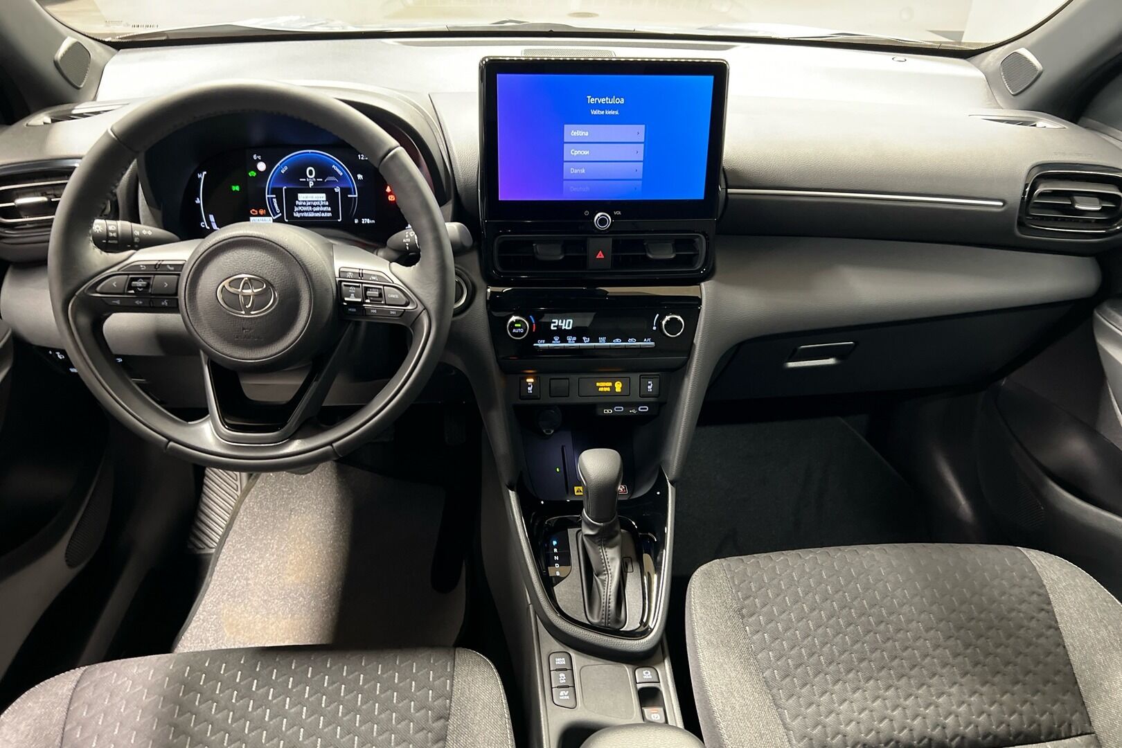 Toyota Yaris Cross iso kuva 6