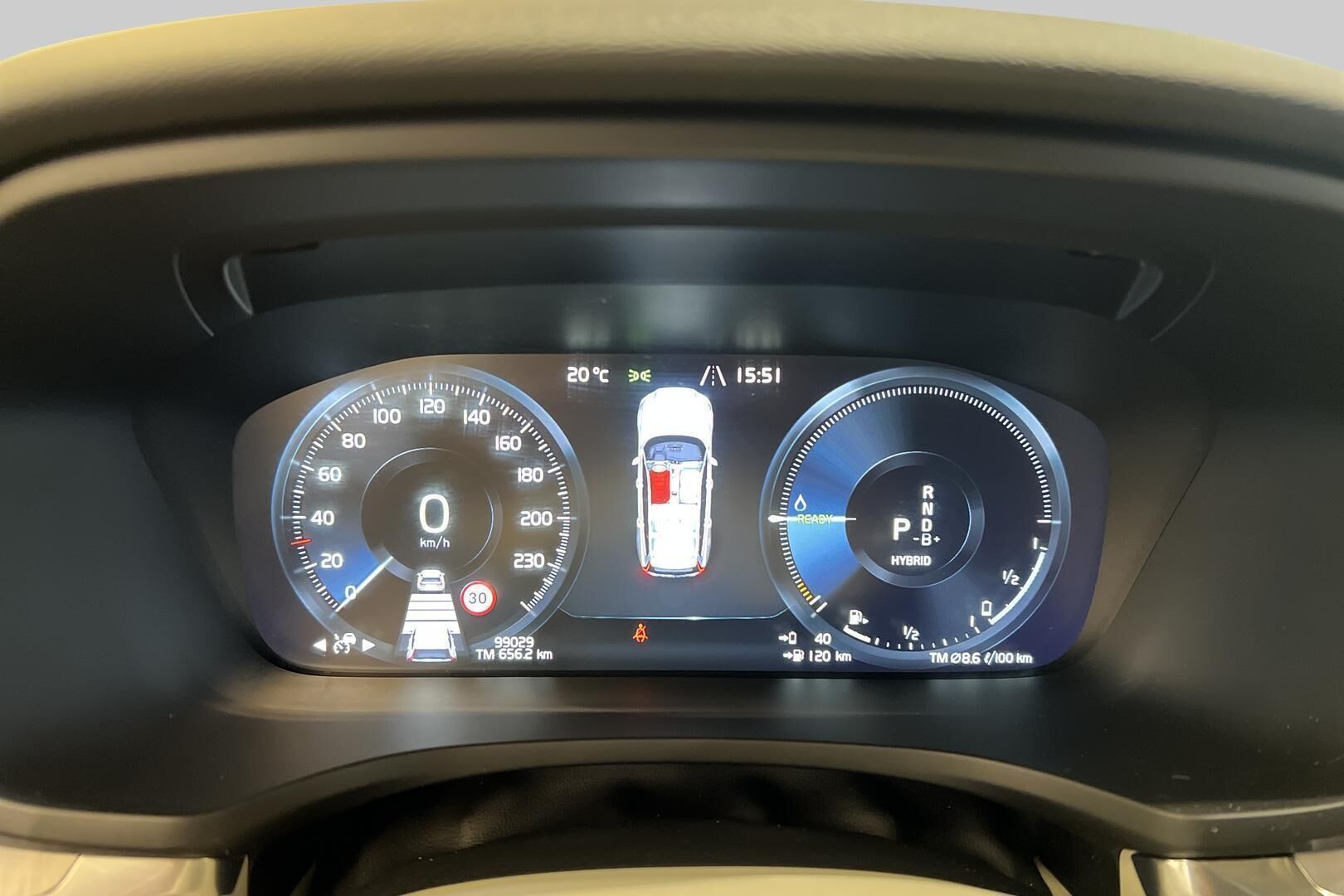 VOLVO V60 iso kuva 14