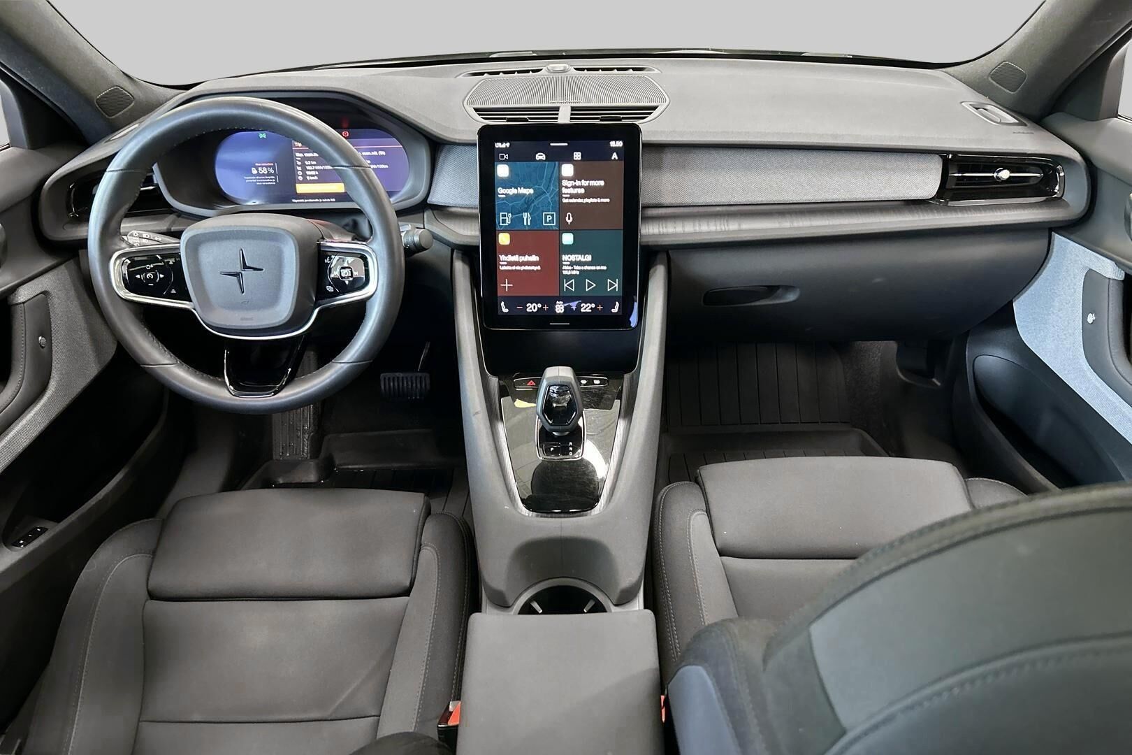 POLESTAR 2 iso kuva 10