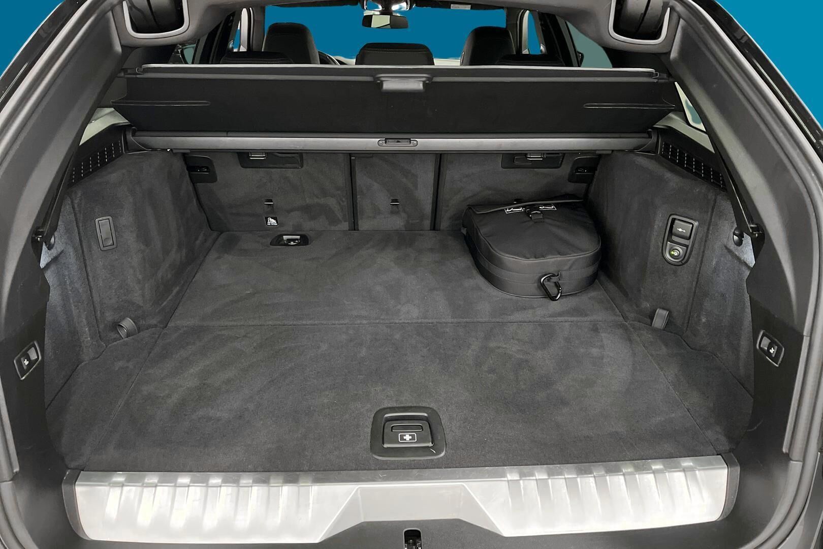 BMW 5-SARJA iso kuva 10