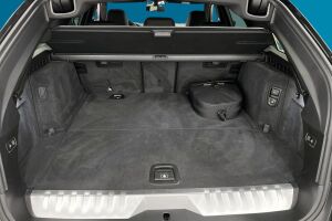 BMW 5-SARJA esikatselu 10