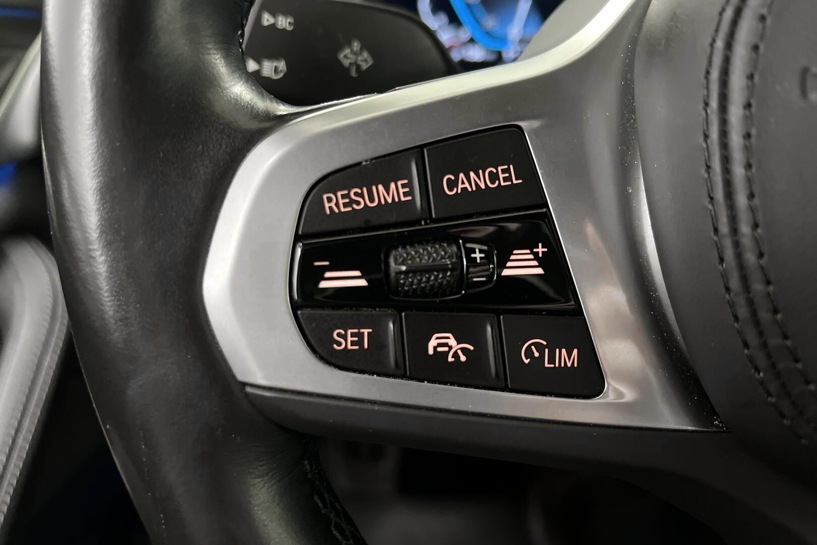 BMW 5-SARJA iso kuva 15