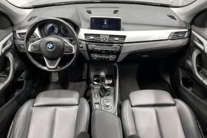 BMW X1 esikatselu 11
