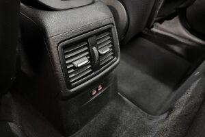 BMW X1 esikatselu 29