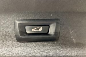 BMW X1 esikatselu 32