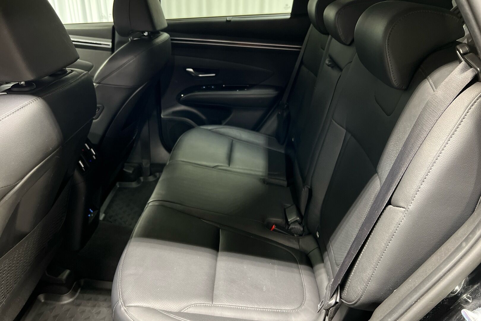 HYUNDAI TUCSON iso kuva 9