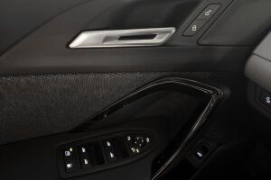 BMW X1 esikatselu 21