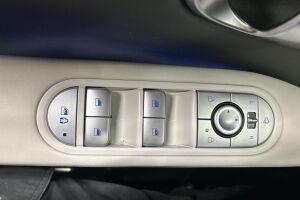 Hyundai IONIQ 5 esikatselu 18