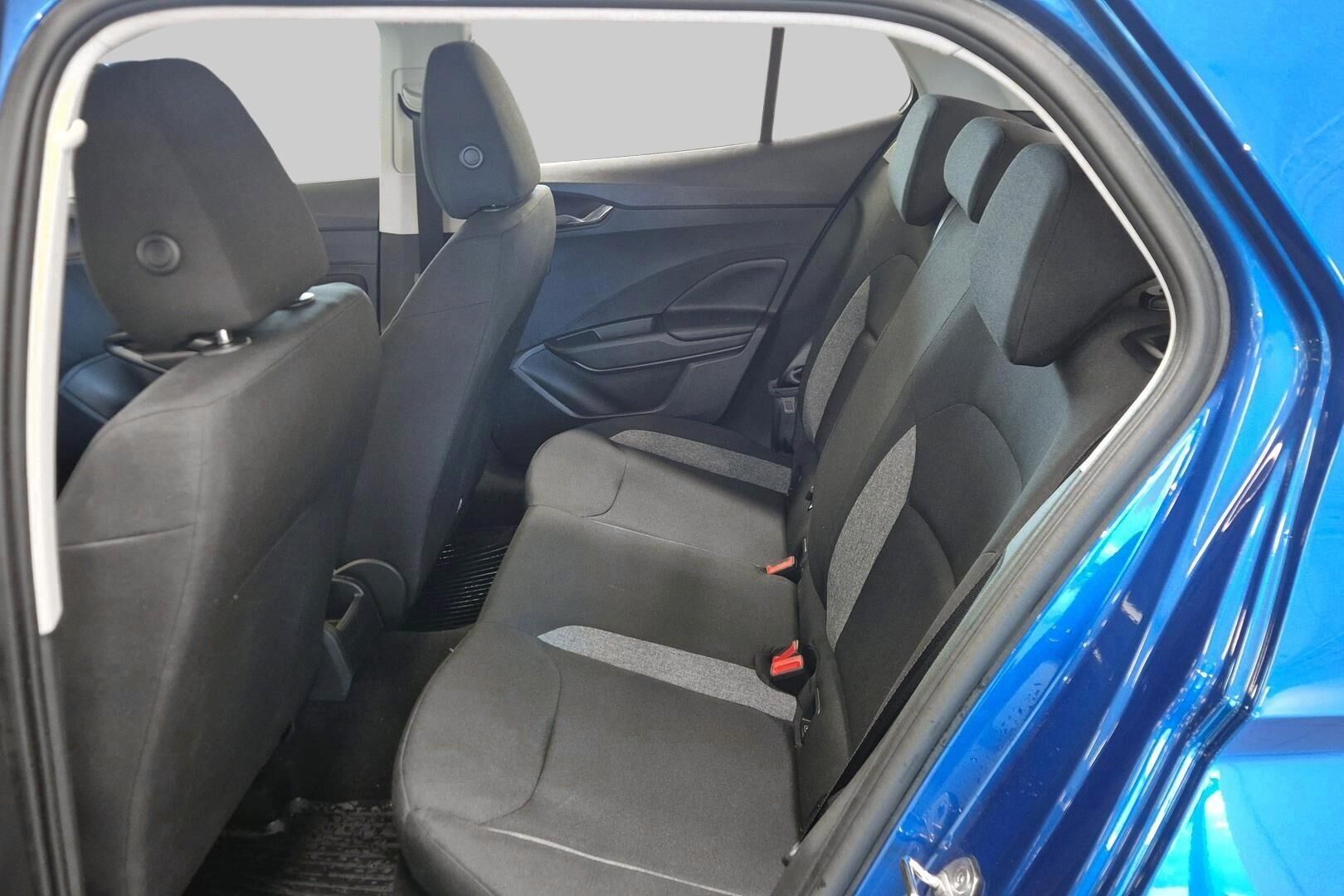 Skoda Fabia iso kuva 10