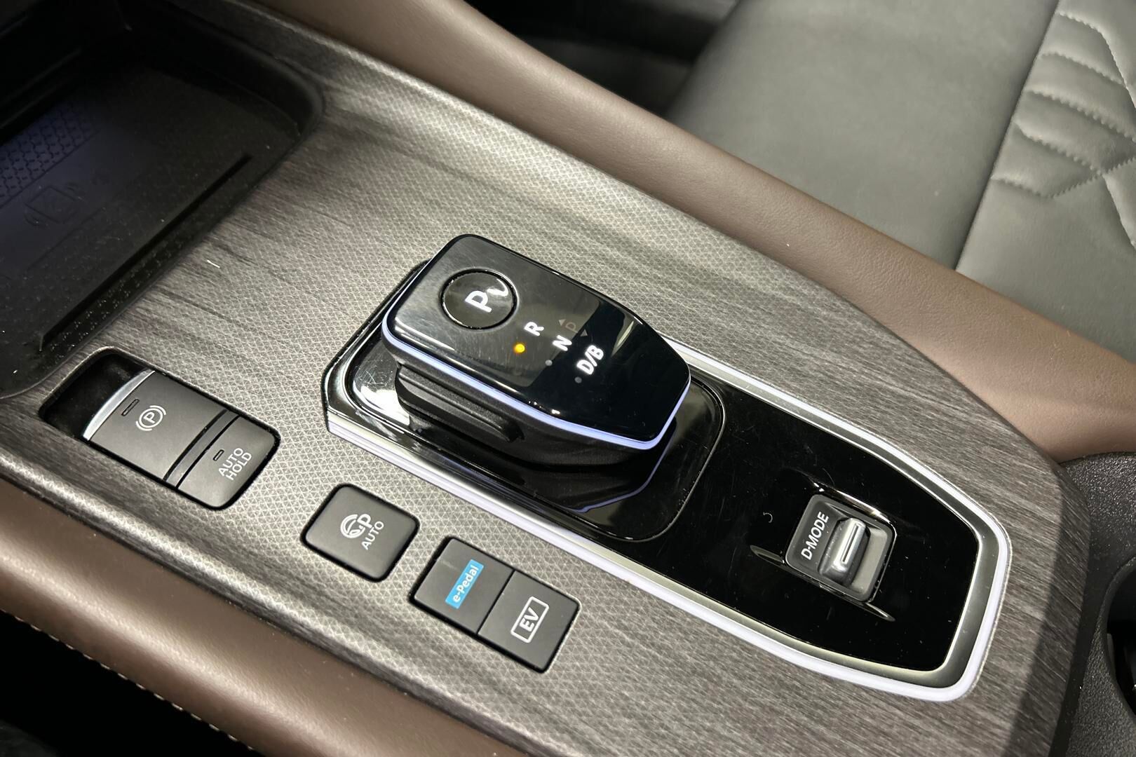 Nissan Qashqai iso kuva 17