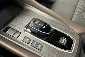 Nissan Qashqai esikatselu 17