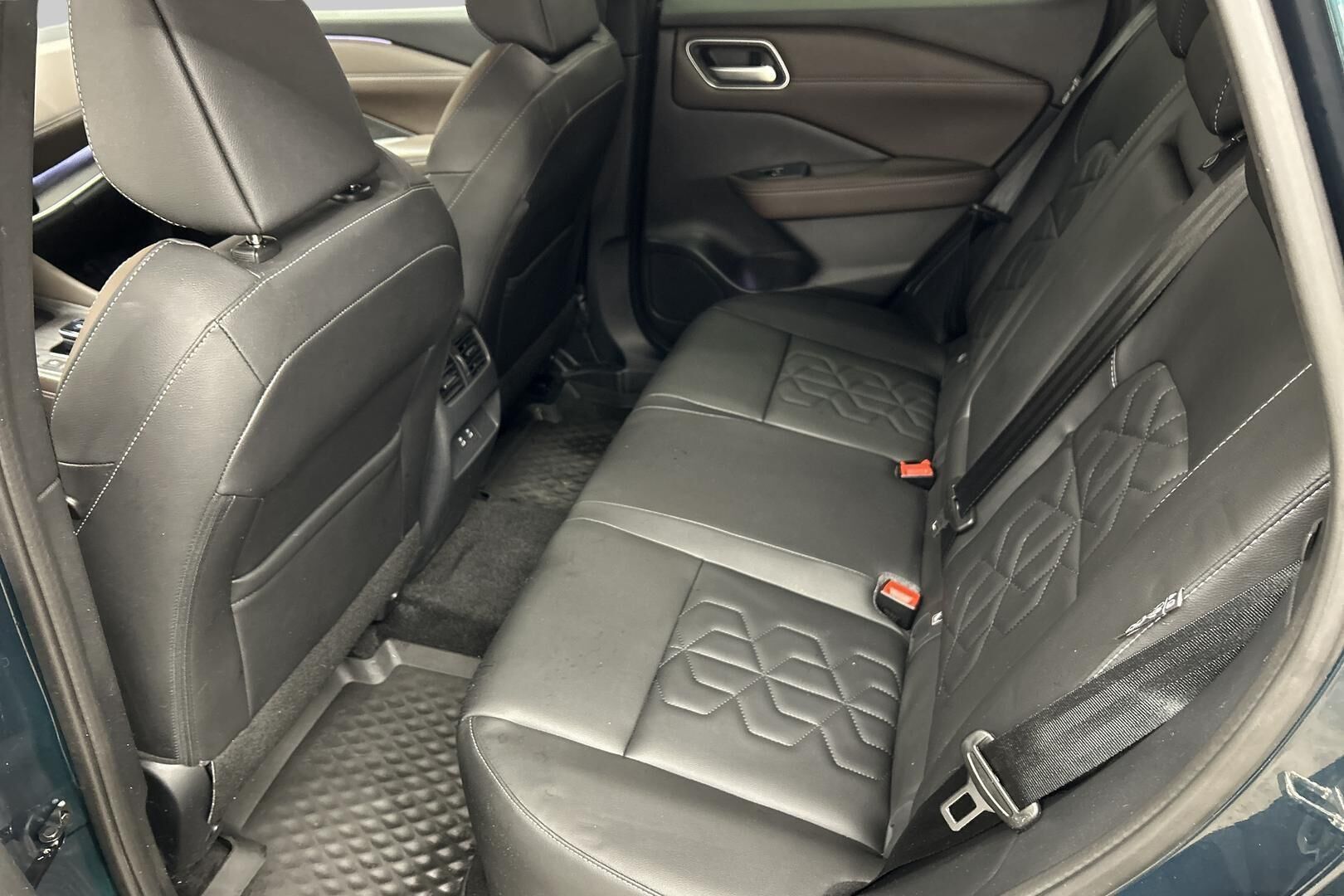 Nissan Qashqai iso kuva 9