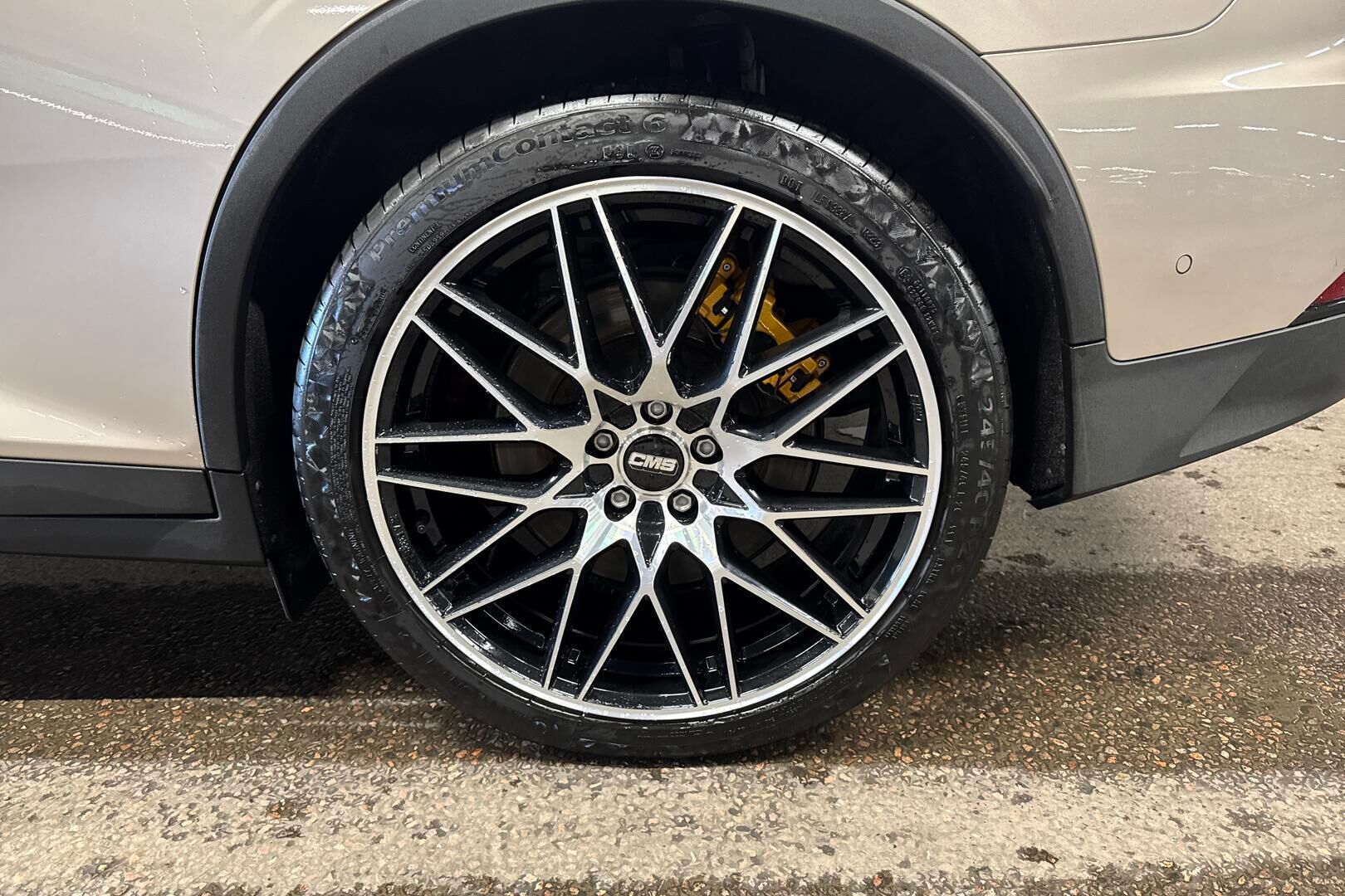 Polestar 2 iso kuva 11