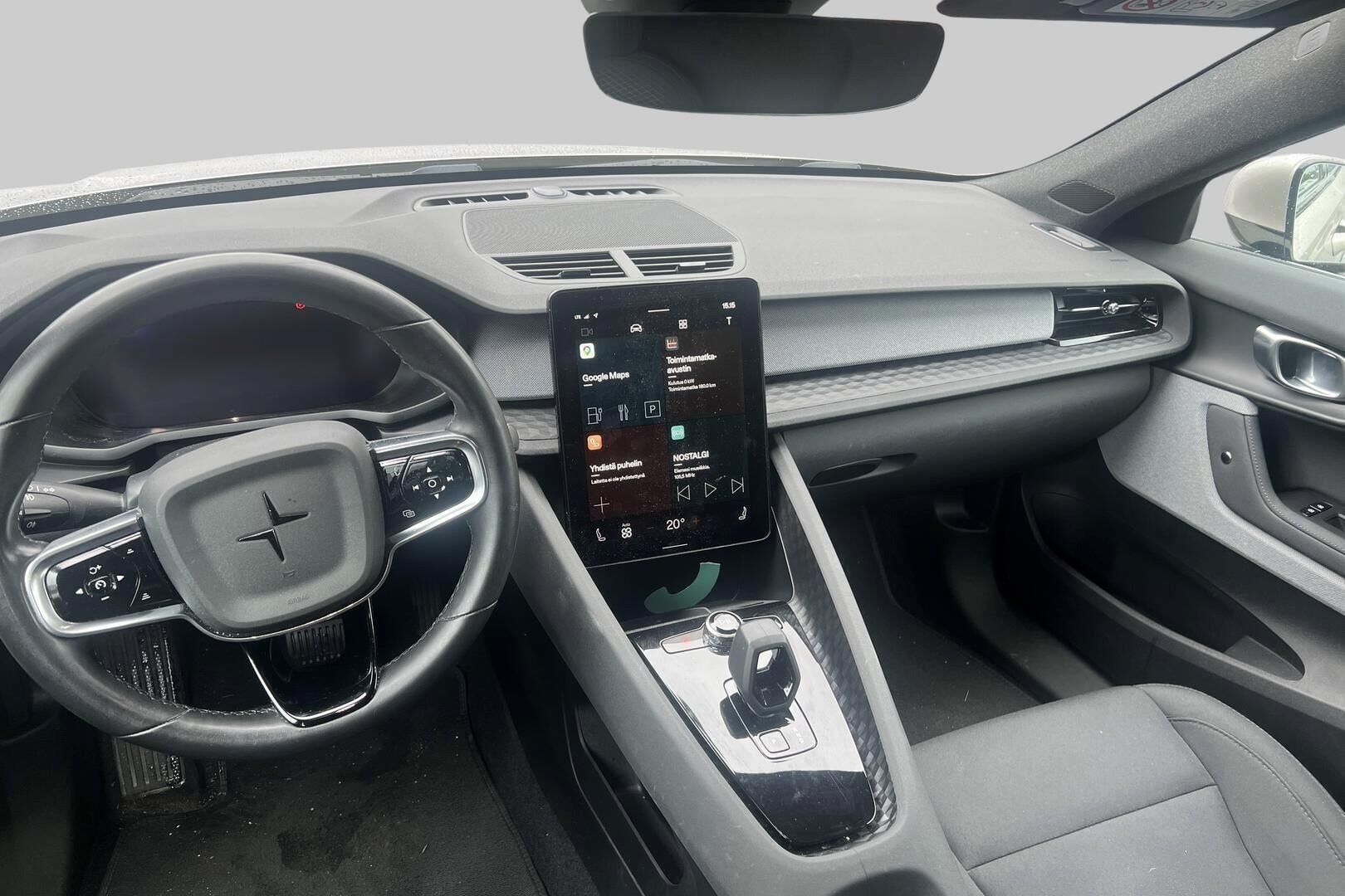 Polestar 2 iso kuva 2