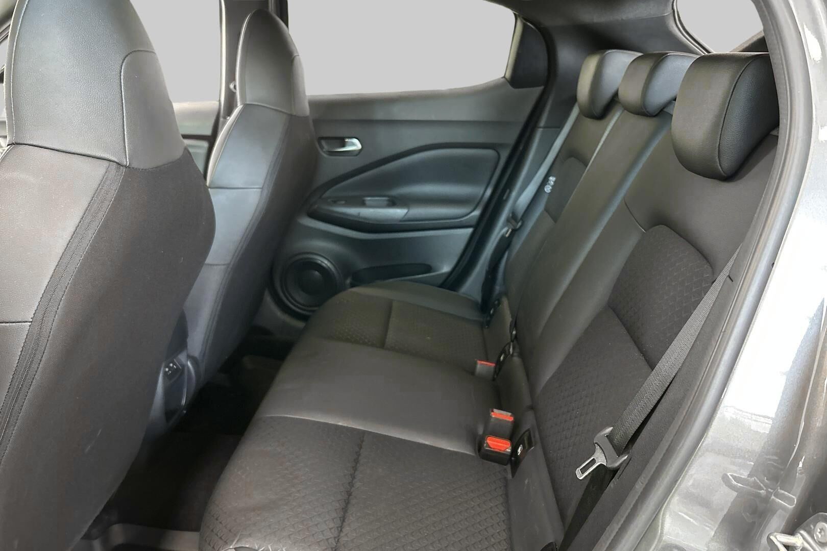 Nissan Juke iso kuva 26