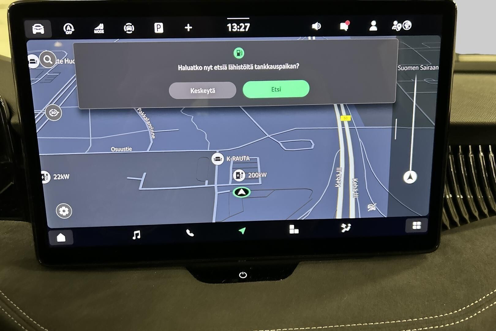 Skoda Superb iso kuva 14