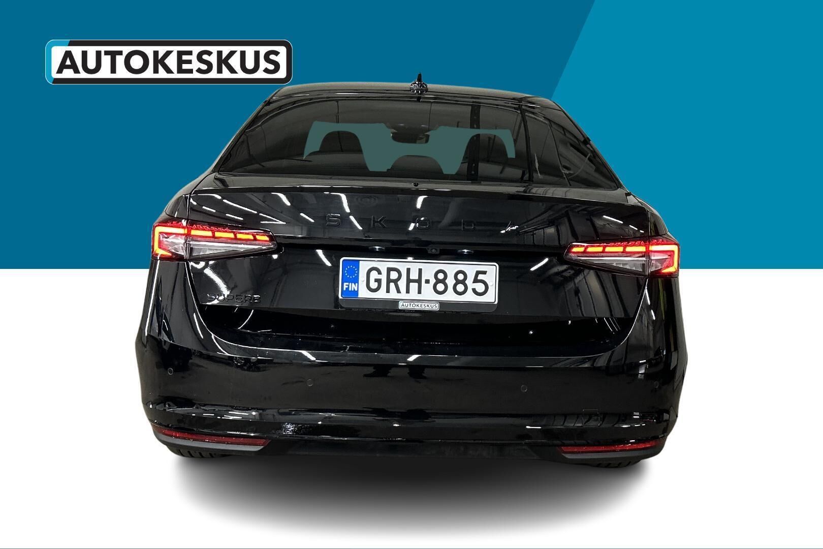 Skoda Superb iso kuva 5