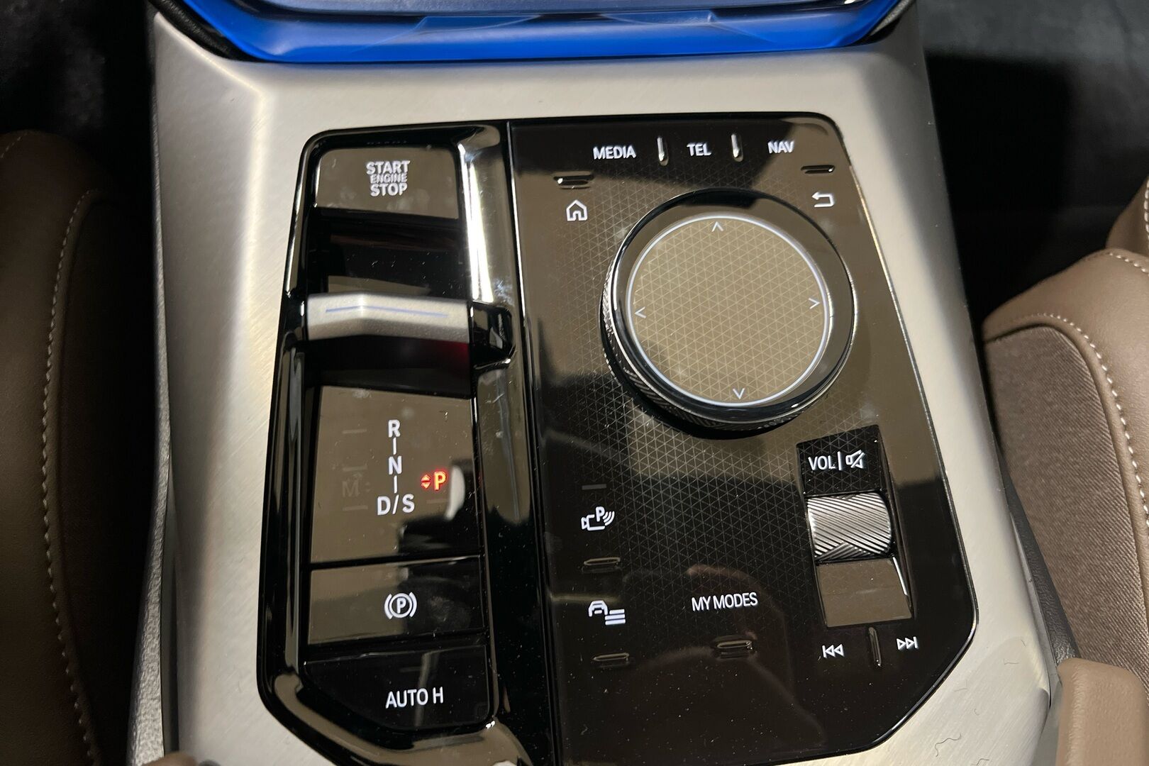 BMW X3 iso kuva 13