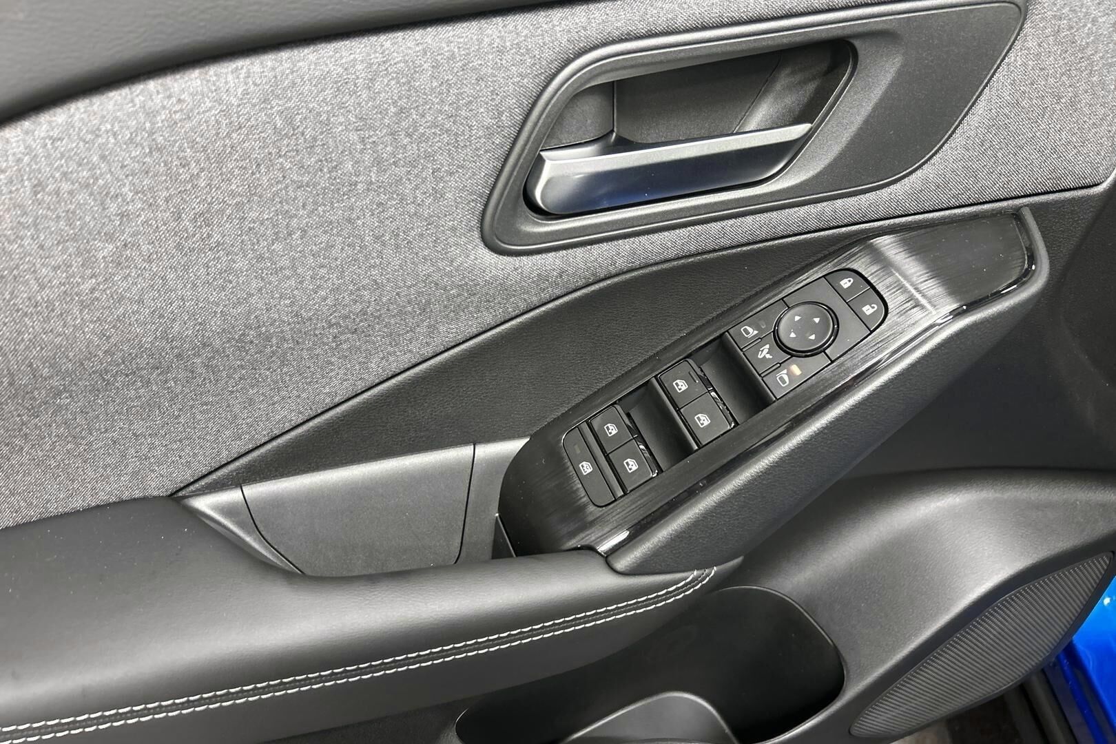 Nissan Qashqai iso kuva 23