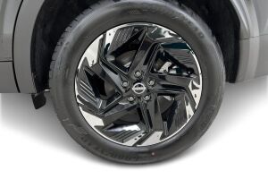 Nissan Qashqai esikatselu 11