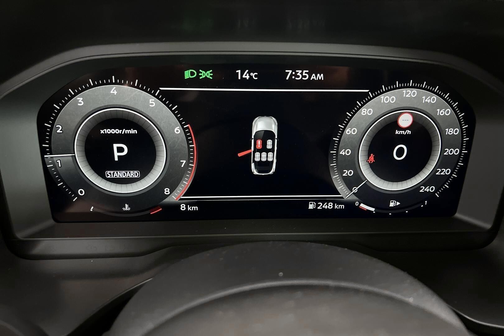 Nissan Qashqai iso kuva 9