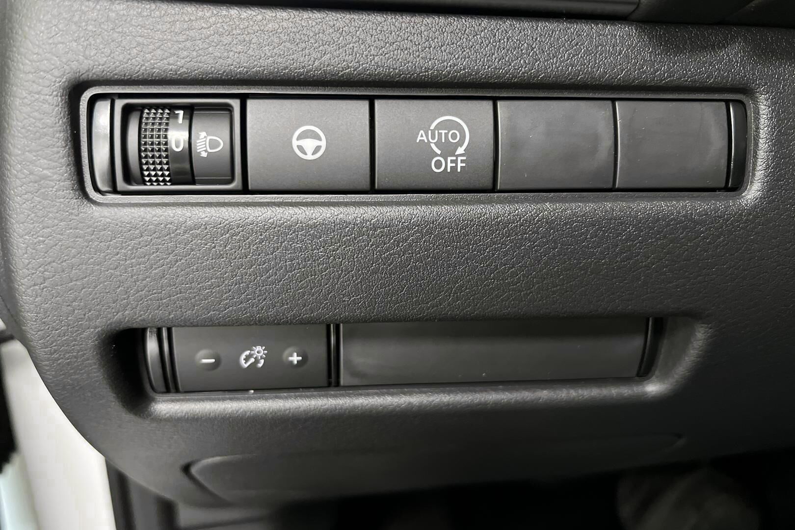 Nissan Qashqai iso kuva 21