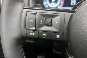 Nissan Qashqai esikatselu 10