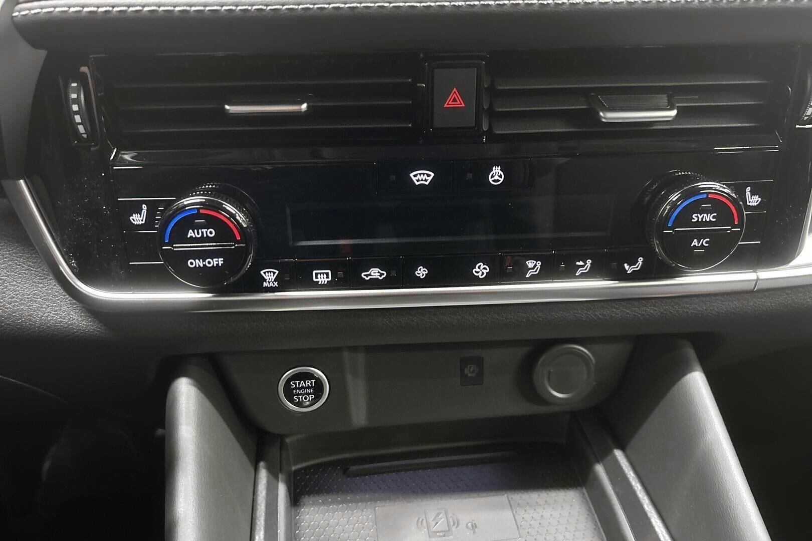 Nissan Qashqai iso kuva 17