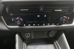 Nissan Qashqai esikatselu 13