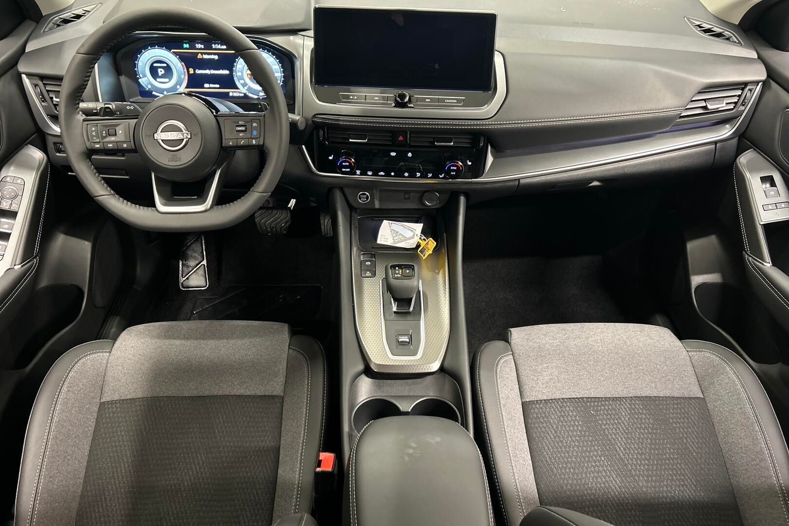 Nissan Qashqai iso kuva 10