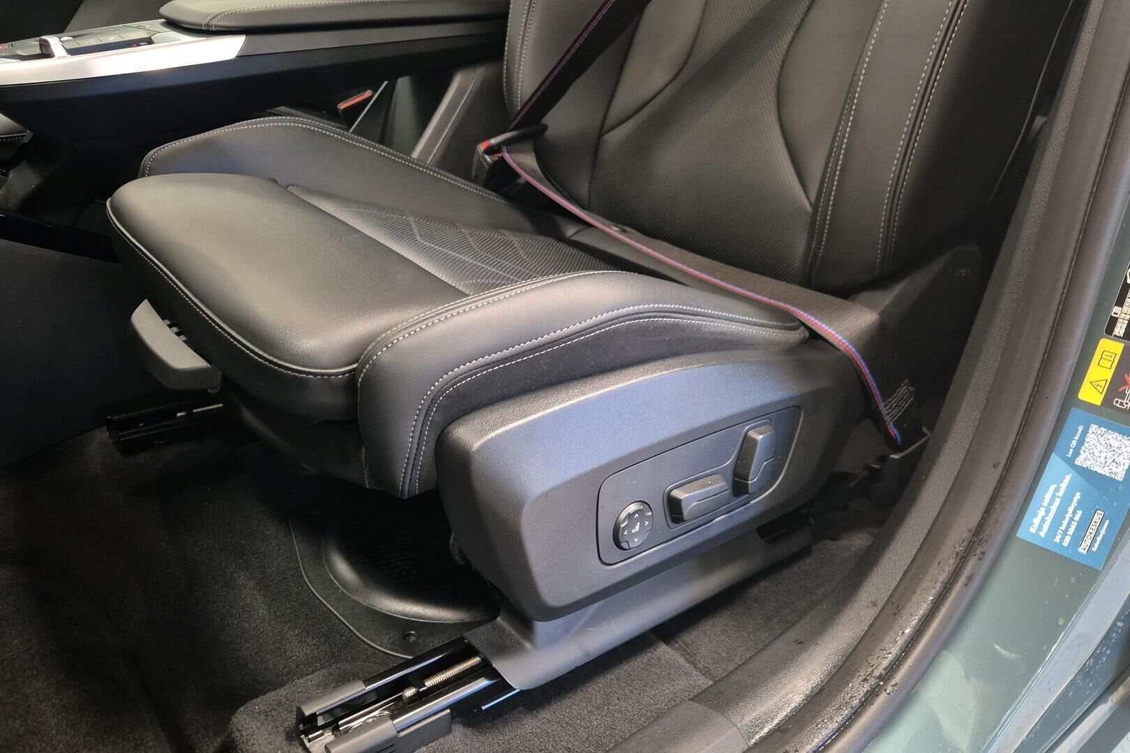 BMW X1 iso kuva 20