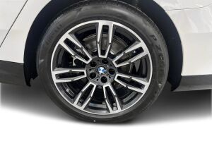 BMW 5-sarja esikatselu 20