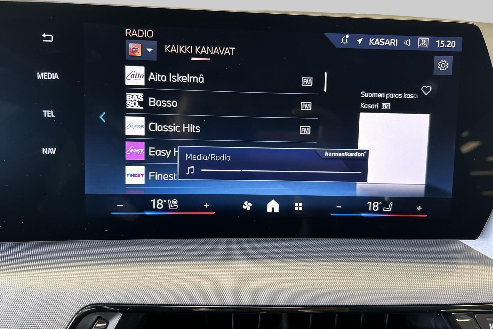 BMW 2-SARJA iso kuva 17