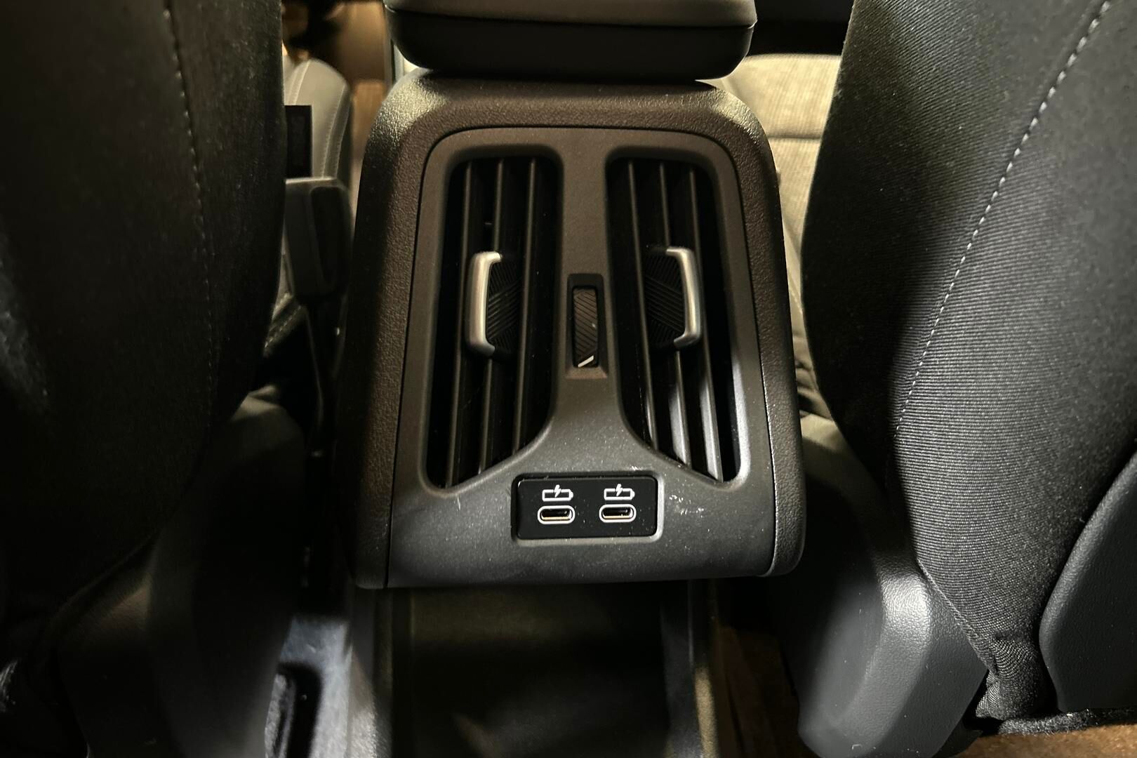 BMW 2-SARJA iso kuva 28