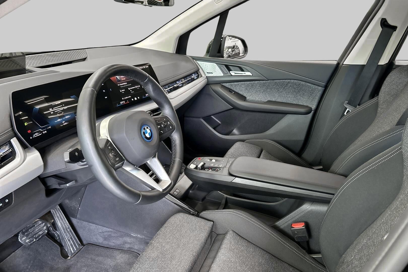 BMW 2-SARJA iso kuva 8