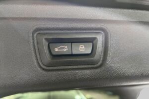 BMW 3-sarja esikatselu 13