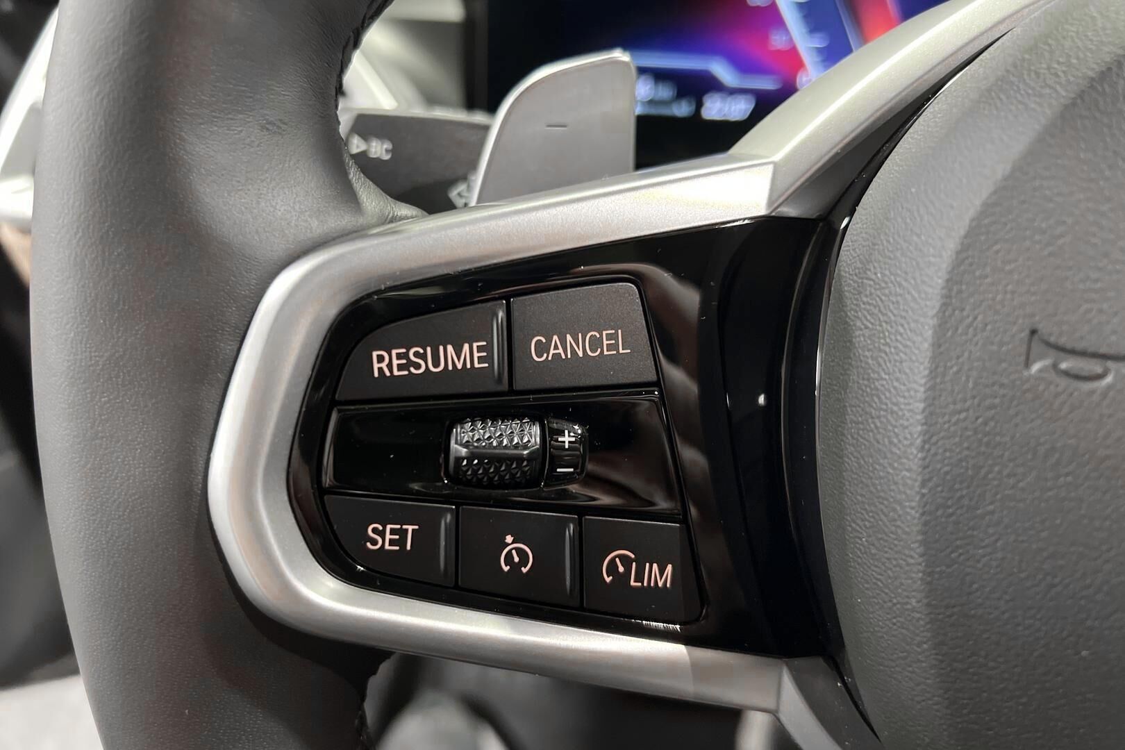 BMW 3-sarja iso kuva 14