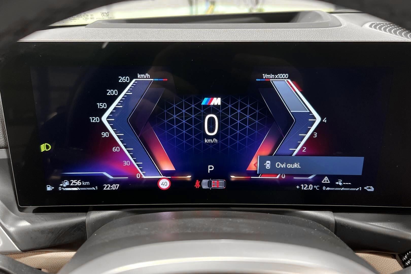 BMW 3-sarja iso kuva 16