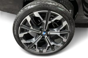 BMW 3-sarja esikatselu 22