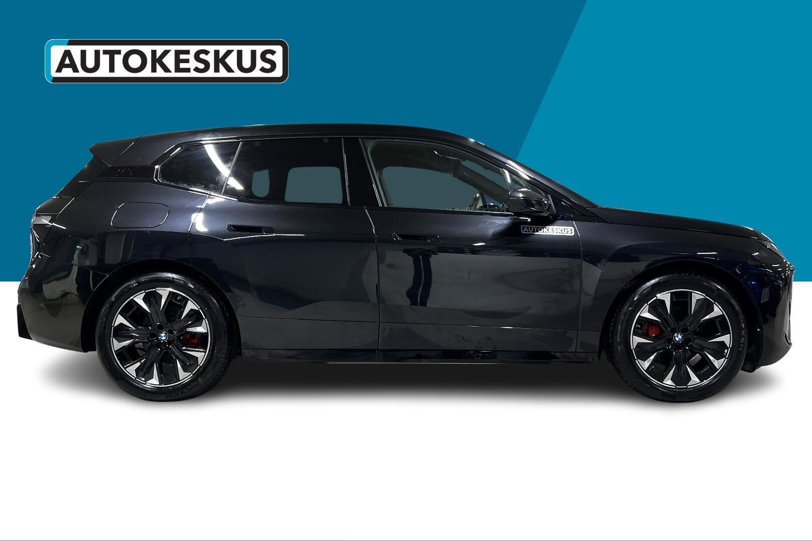 BMW iX iso kuva 3